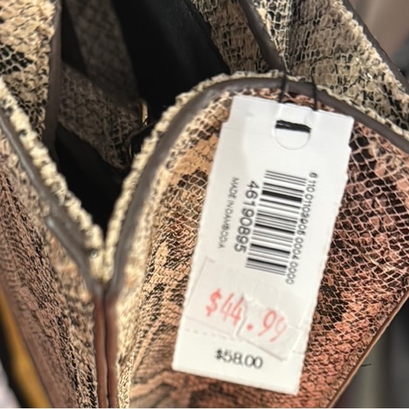 Express Tan and Black Tote Bag with Snakeskin Texture - Picture 3 of 3